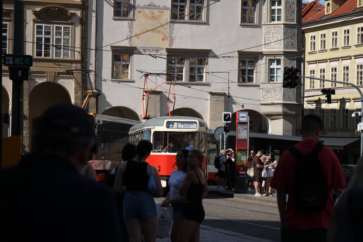 front of tram with printed tram line and name